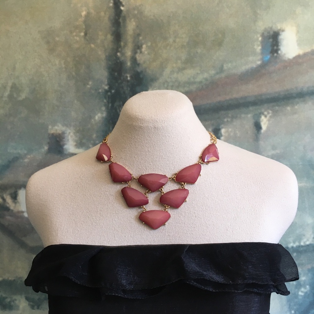 Pretty Dusty Pink Rose Bib Statement Necklace Gold Tone Metal 19-22”